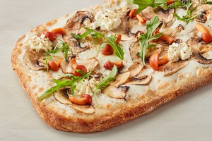 Римская с грибами и сливочным сыром