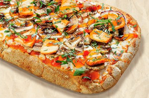 Римская с курицей и соусом чили